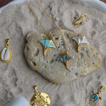 Load image into Gallery viewer, Manta Ray Necklace | Turquoise