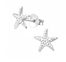 Load image into Gallery viewer, Starfish Ear Studs